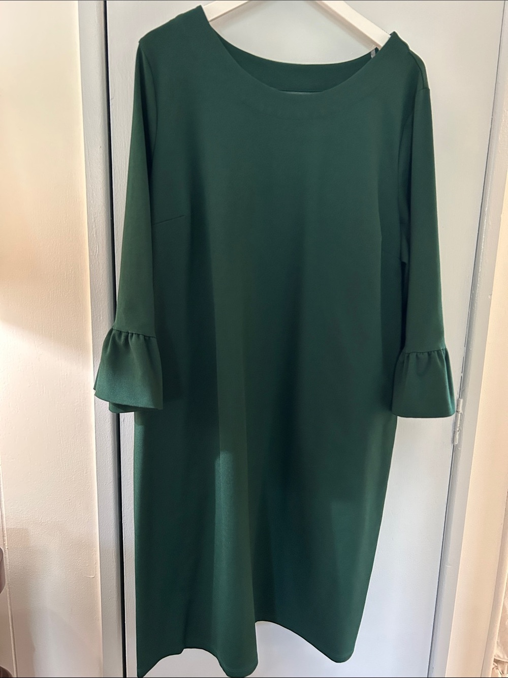 Croft & Barrow Deep Green Ruffle-Cuff Shift Dress
